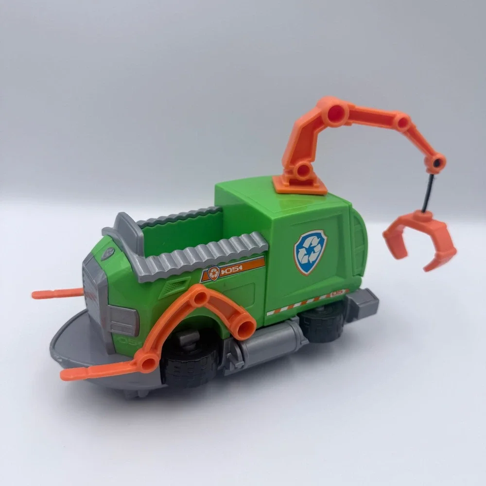 Paw Patrol Rocky Reuse It Deluxe Transforming Recycling Truck Spin Master 16601